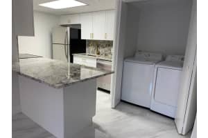 616 Executive Center Drive, West Palm Beach, FL 33401 - MLS#R11087535