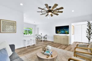 6821 Kingston Drive, Lake Worth, FL 33462 - MLS#R11087551