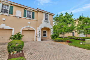 132 SW Otter Run Place, Stuart, FL 34997 Sold 08/06/25