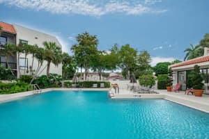 3050 Presidential Way 305, West Palm Beach