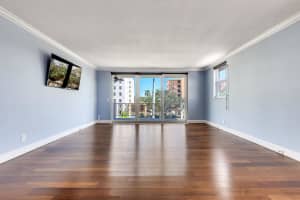 1 S Lakeside Drive C1, Lake Worth Beach, FL 33460 - MLS#R11087584