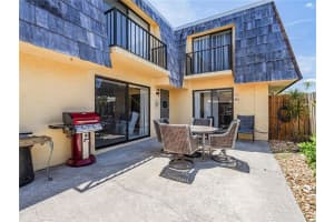 1170 6th Avenue 5, Vero Beach, FL 32960 Sold 06/23/25