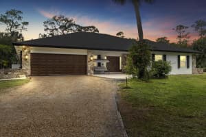 8785 Thousand Pines Circle, West Palm Beach