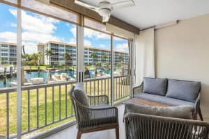 911 Gardenia Drive 154, Delray Beach, FL 33483 - MLS#R11087678