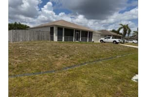 4582 Sw Floral Street, Port Saint Lucie