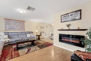 11711 Laurel Valley Circle, Wellington, FL 33414 Sold 06/25/25