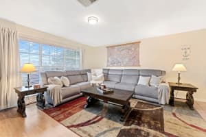 11711 Laurel Valley Circle, Wellington, FL 33414 Sold 06/25/25