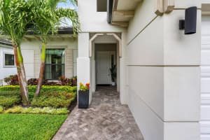 2909 Gin Berry Way, West Palm Beach, FL 33401 - MLS#R11087737