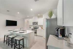 627 NW Prima Vista Boulevard, Port Saint Lucie, FL 34983 Sold 09/05/25