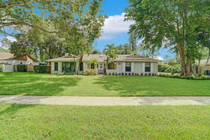 166 Old Country Road S, Wellington, FL 33414 - MLS#R11087774