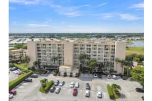 7240 Huntington Lane 105, Delray Beach, FL 33446 Sold 07/31/25