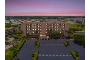 7240 Huntington Lane 105, Delray Beach, FL 33446 Sold 07/31/25