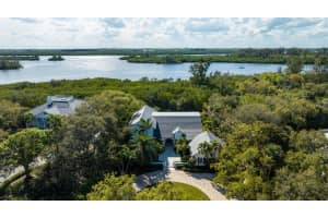 220 Shores Drive, Vero Beach, FL 32963 - MLS#R11087886