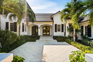220 Shores Drive, Vero Beach, FL 32963 - MLS#R11087886