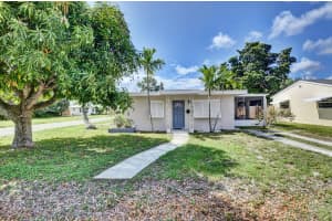 232 SE 1st Avenue SE, Boynton Beach, FL 33435 - MLS#R11087943