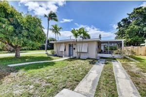 232 SE 1st Avenue SE, Boynton Beach, FL 33435 - MLS#R11087943