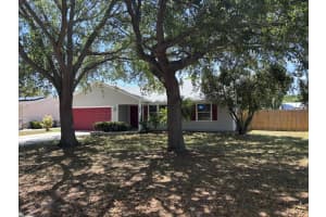 865 24th Place SW, Vero Beach, FL 32962 Sold 05/29/25