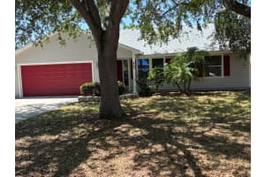 865 24th Place SW, Vero Beach, FL 32962 Sold 05/29/25