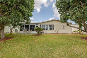 8020 Long Drive, Port Saint Lucie, FL 34952 - MLS#R11087996