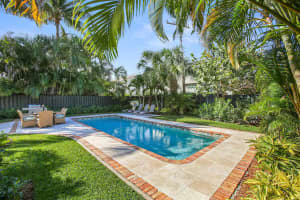221 Lakeland Drive, West Palm Beach, FL 33405 Sold 07/10/25