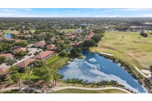 334 Brackenwood Circle, Palm Beach Gardens