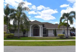 2647 Yarmouth Drive, Wellington