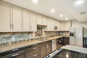 8751 Gatehouse Road 6, Plantation, FL 33324 Sold 09/08/25