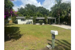 2403 Kelly Court, Fort Pierce, FL 34982 Sold 07/26/25