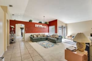 5317 Oakmont Village Circle, Lake Worth, FL 33463 - MLS#R11088170