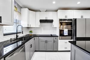 5730 Fernley Drive E 15, West Palm Beach, FL 33415 Sold 10/14/25