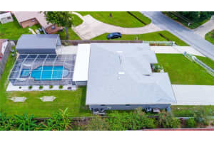 5816 Little River Drive, Tampa