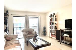 9785 Pineapple Tree Drive 201, Boynton Beach, FL 33436 Sold 07/01/25