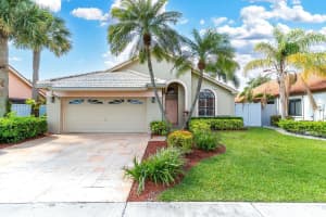 176 Executive Circle, Boynton Beach, FL 33436 Sold 07/31/25