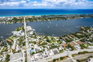 210 S Lake Drive, Lantana, FL 33462 - MLS#R11088361