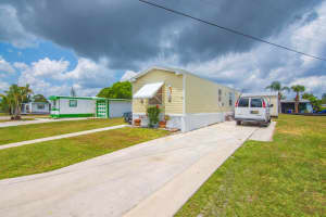 5000 SE Federal Highway Highway 193, Stuart, FL 34997 Sold 07/08/25