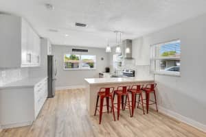 124 Mockingbird Lane 124, Delray Beach, FL 33445 Sold 08/20/25