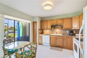 3215 S Lakeview Circle 12104, Hutchinson Island, FL 34949 Sold 11/21/25