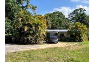 203 E Easy Street, Fort Pierce, FL 34982 - MLS#R11088405