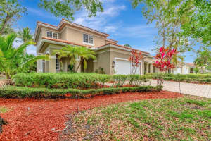 6805 Osage Circle, Greenacres, FL 33413 Sold 06/27/25