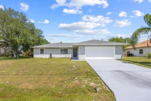 1087 Flower Street NW, Palm Bay, FL 32907 Sold 05/28/25