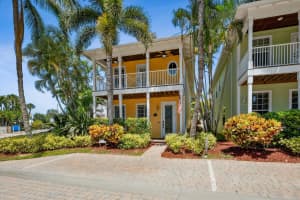 521 SW Akron Avenue, Stuart, FL 34994 - MLS#R11088456