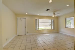 811 SE 3rd Avenue, Delray Beach, FL 33483 - MLS#R11088463