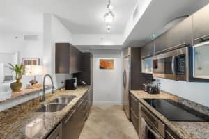 550 Okeechobee Boulevard 1407, West Palm Beach, FL 33401 - MLS#R11088472