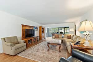 22 Se Turtle Creek Drive B, Jupiter