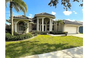 136 Cypress Trace, Royal Palm Beach, FL 33411 Sold 07/01/25