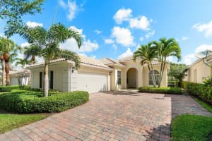 8351 Dominica Place, Wellington, FL 33414 Sold 07/28/25