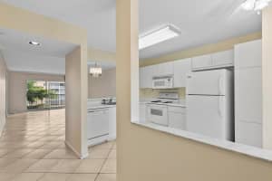 9537 Weldon Circle I302, Tamarac