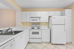 9537 Weldon Circle I302, Tamarac, FL 33321 - MLS#R11088619