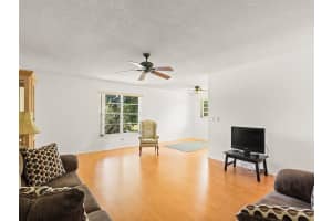 23 Lake Vista 207 Trail W 207, Port Saint Lucie, FL 34952 - MLS#R11088632