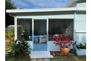 1061 Lake Circle, Okeechobee, FL 34974 Sold 06/25/25